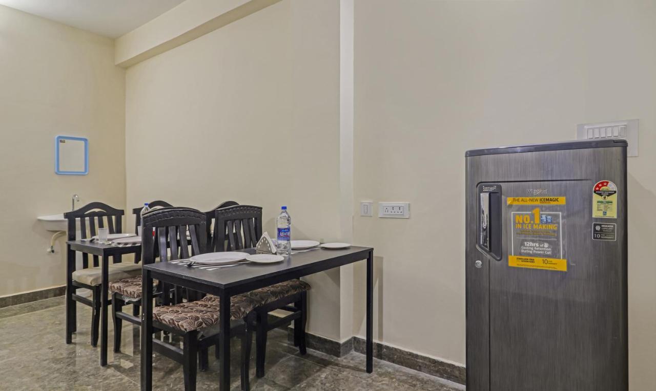 Treebo Trip Airport Pride Inn Хайдарабад Экстерьер фото