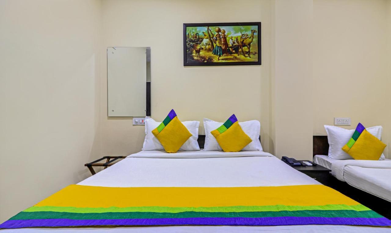 Treebo Trip Airport Pride Inn Хайдарабад Экстерьер фото