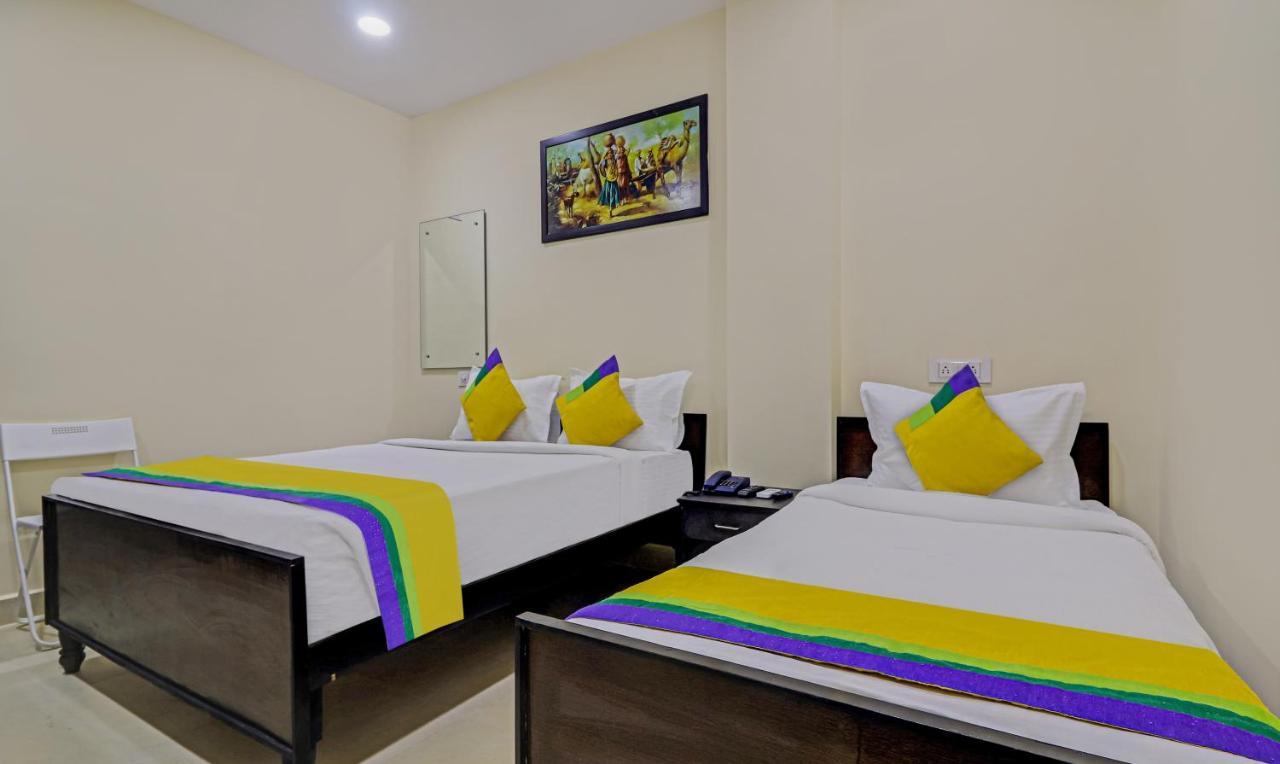 Treebo Trip Airport Pride Inn Хайдарабад Экстерьер фото